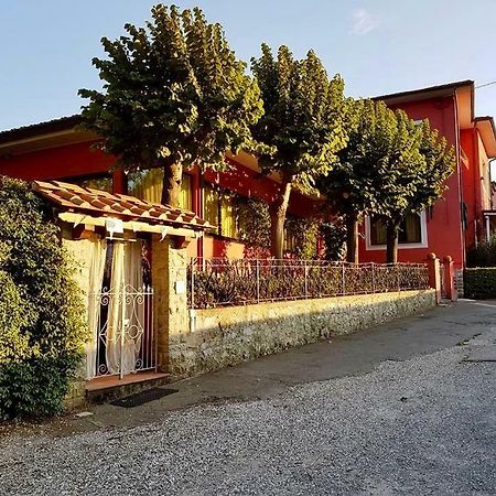 Al Borgo Bed & Breakfast Lucca Eksteriør bilde